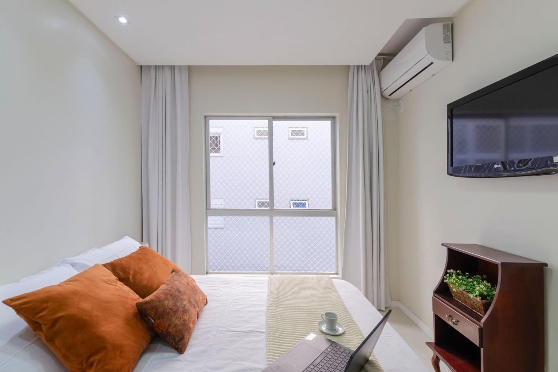 Pe Na Areia - 1 Min Da Apartamento